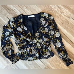 ASTR the Label, Blouse Sheer Navy Floral White Small Cottage